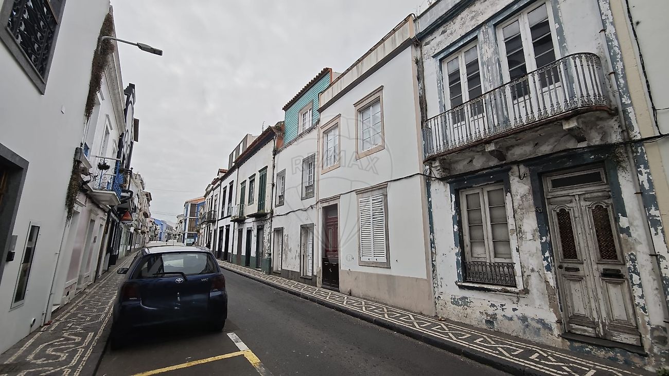 Moradia T2  com Jardim e Excelente Localização